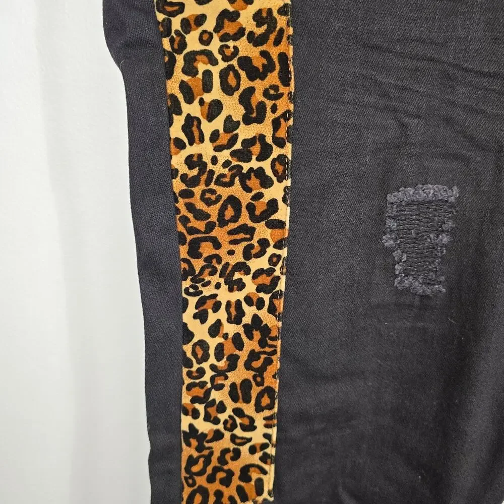 Makobi Big & Tall Ripped Repair Jeans With Leopard Print Patch Black 40/32 NWT